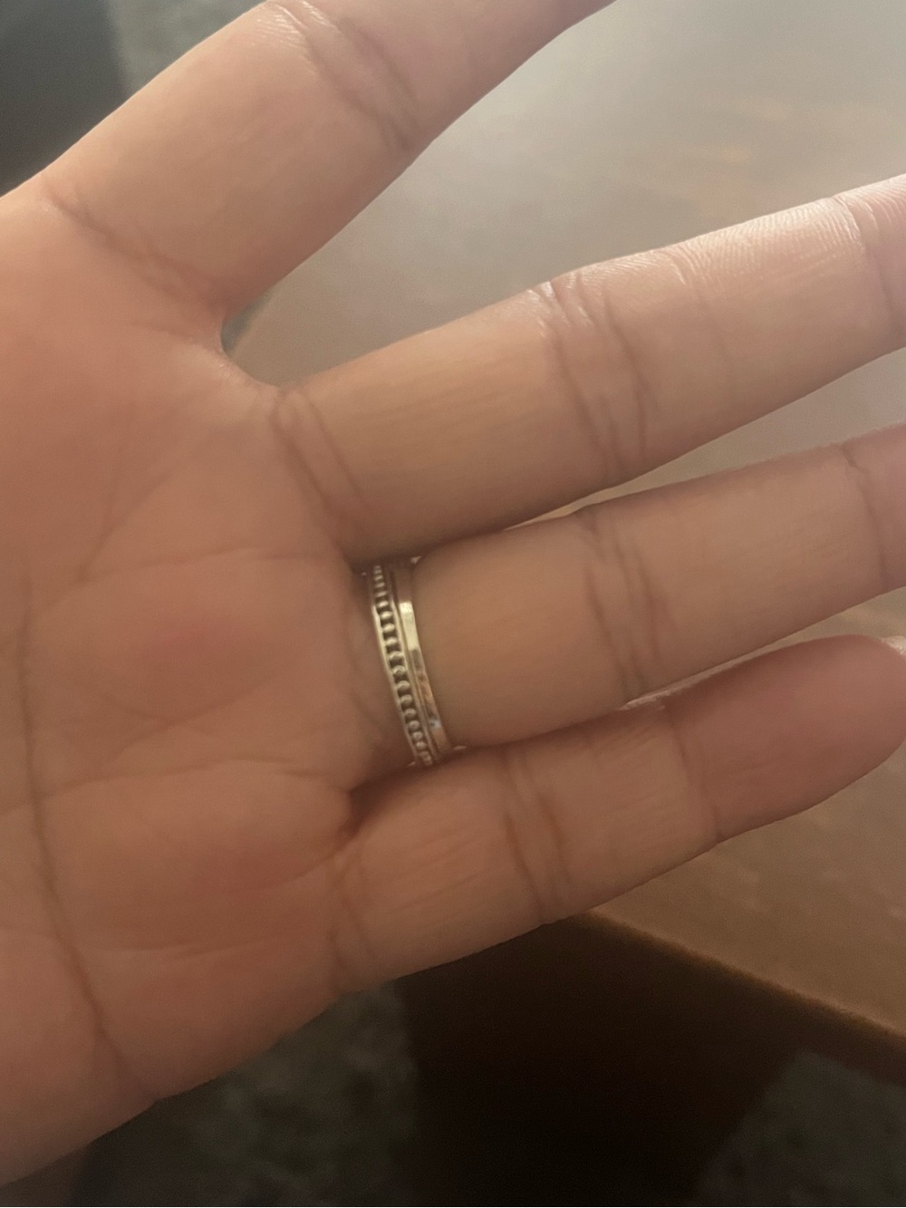 Tiara 👑 Ring - Picture 4 of 4